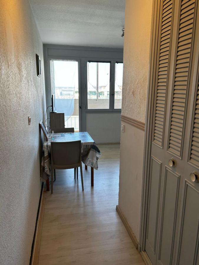 Studio Ideal Pour Cure Thermale Balaruc-les-Bains Eksteriør billede